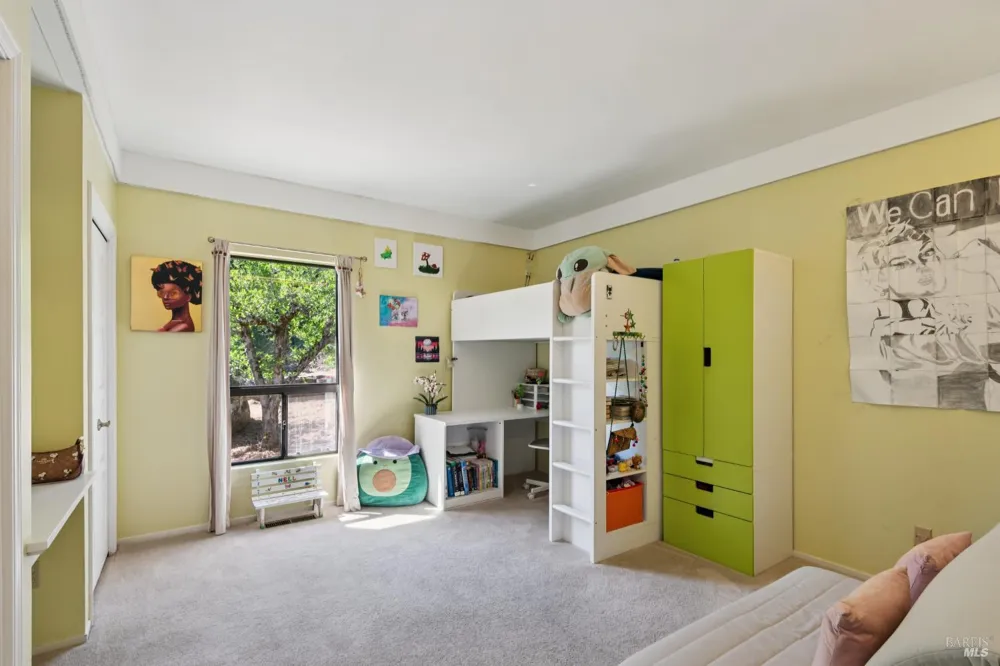 1475 Los Olivos Road Santa Rosa, CA 95404