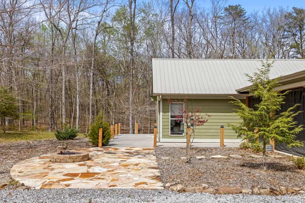 90 Crook View Rd Menlo, GA 30731