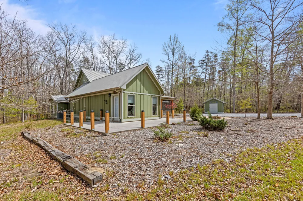 90 Crook View Rd Menlo, GA 30731