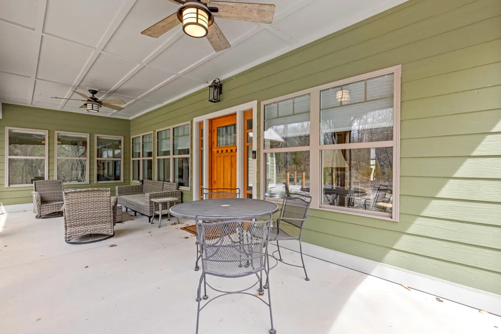 90 Crook View Rd Menlo, GA 30731