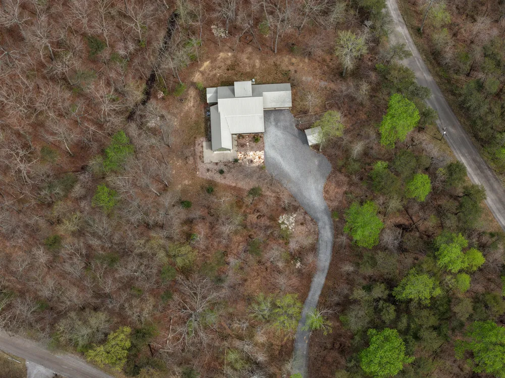 90 Crook View Rd Menlo, GA 30731
