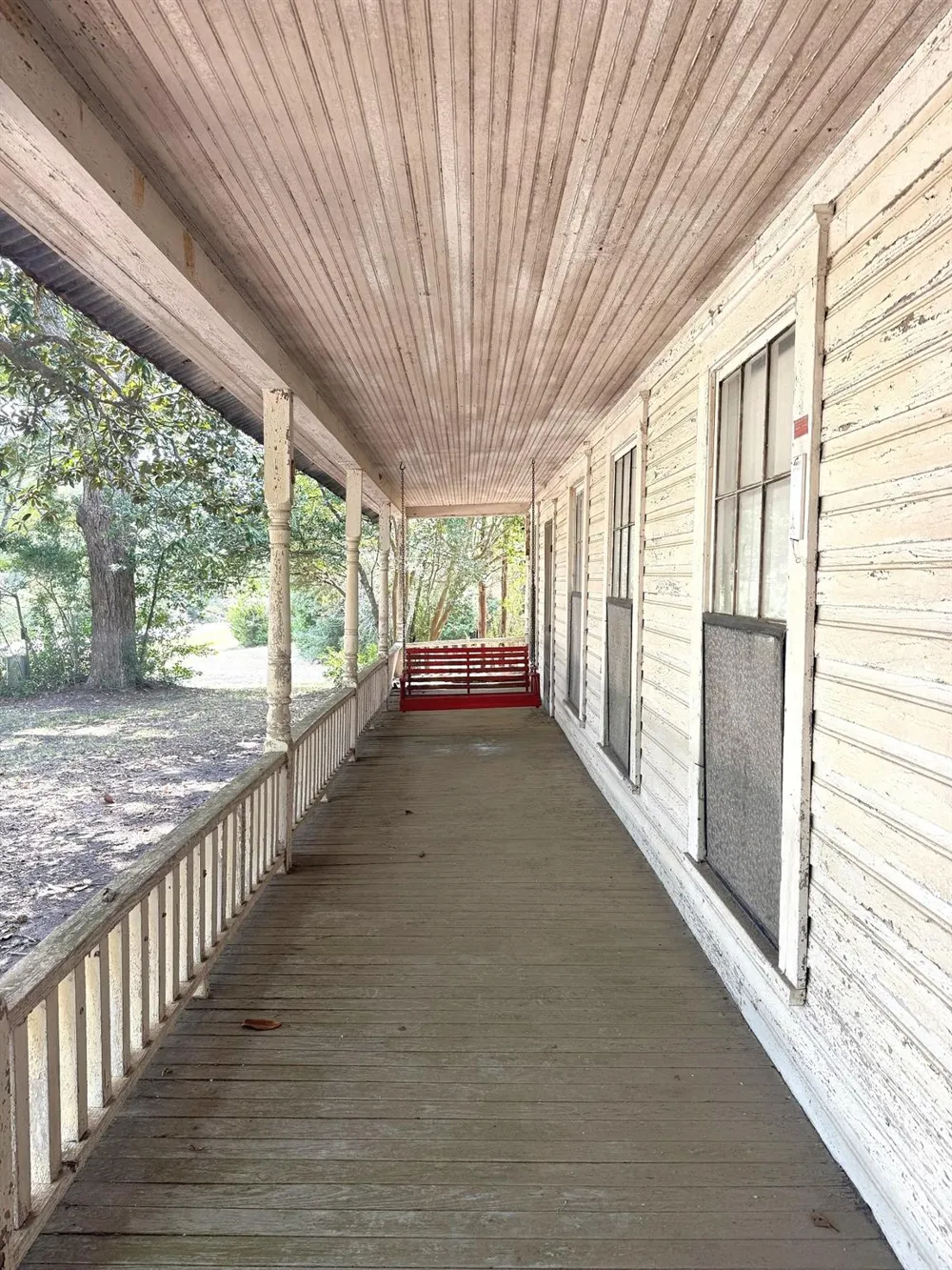S Pitzer Street Colmesneil, TX 75938