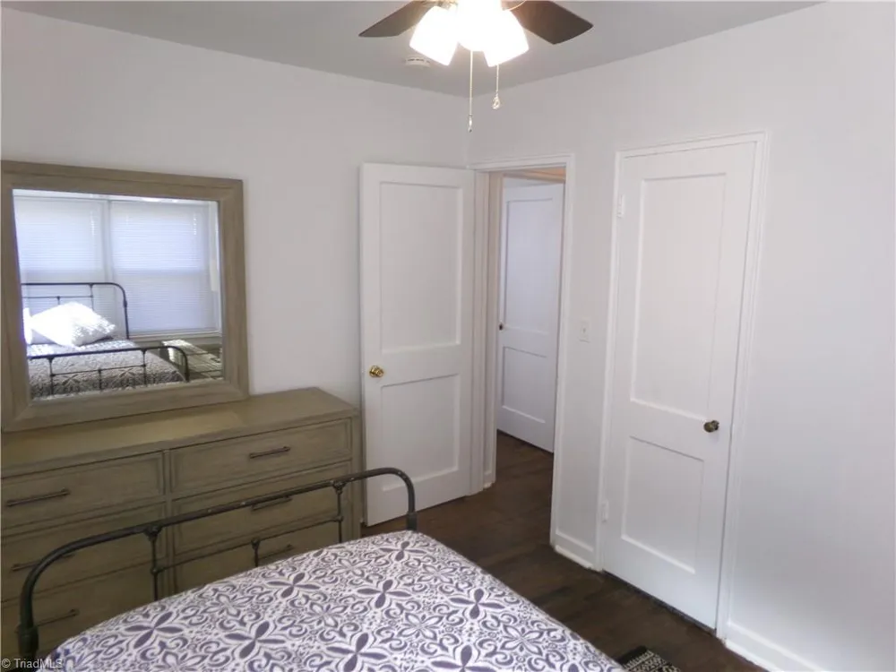 2507 Miller Park Circle #B Winston-Salem, NC 27103