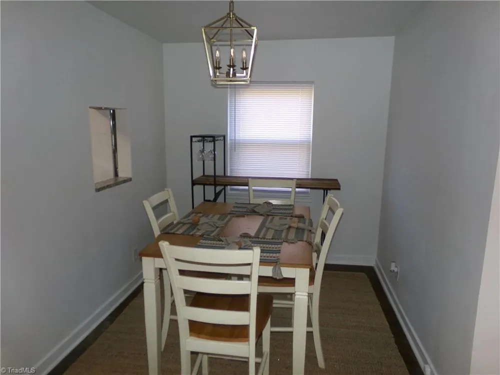 2507 Miller Park Circle #B Winston-Salem, NC 27103