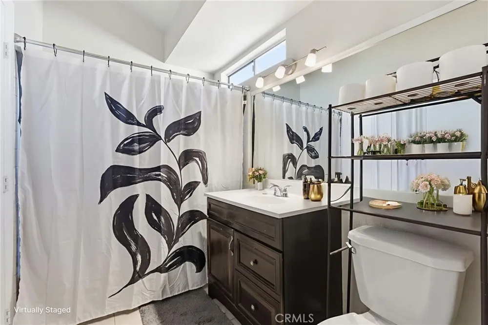 4900 Grand #130 Covina, CA 91724