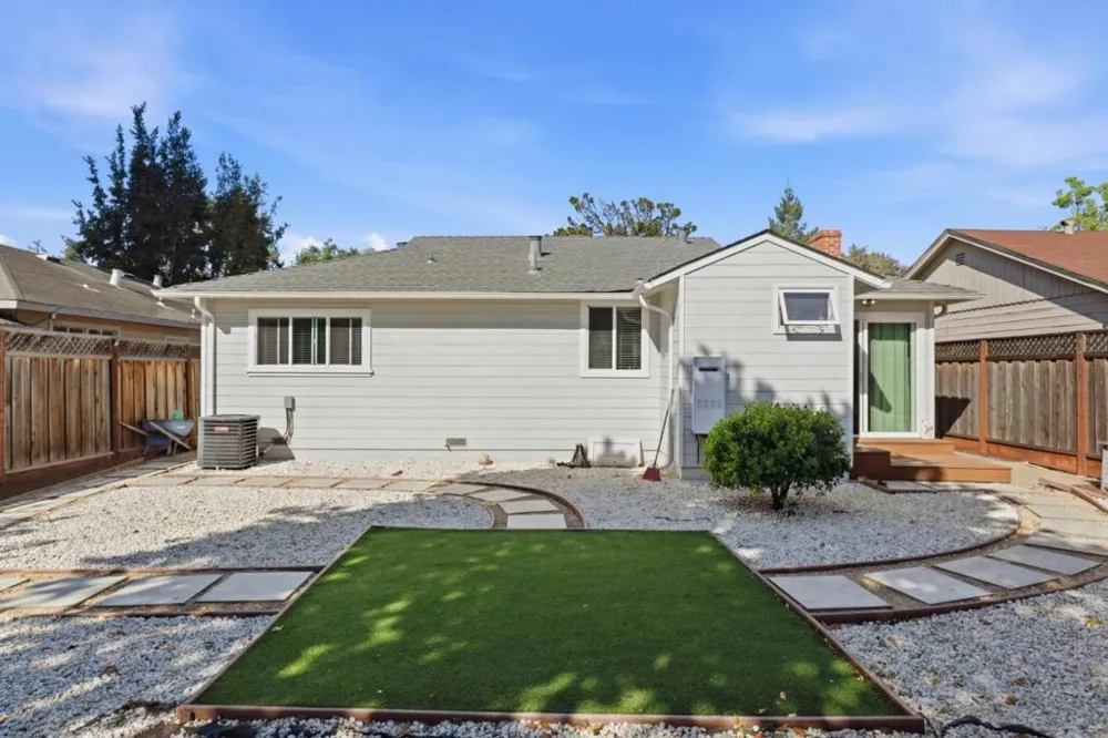2170 Clarke Avenue East Palo Alto, CA 94303
