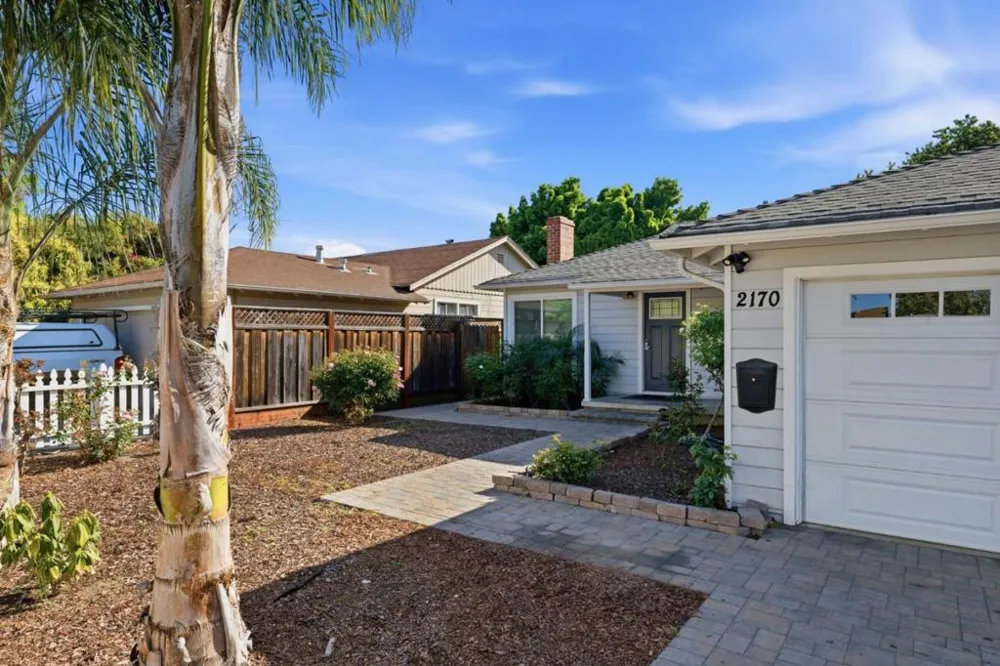 2170 Clarke Avenue East Palo Alto, CA 94303