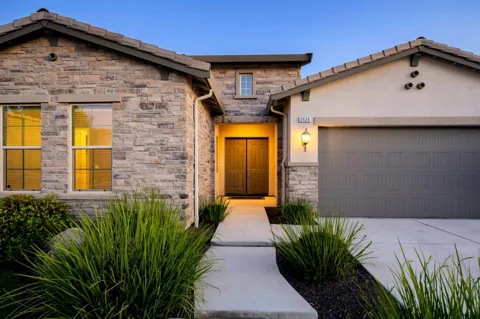 3636 Elberta Circle