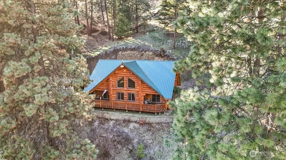 4492 Nile Road Naches, WA 98937