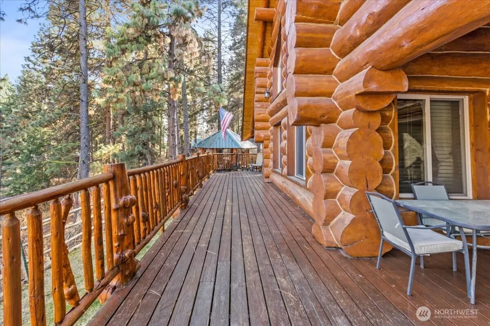4492 Nile Road Naches, WA 98937