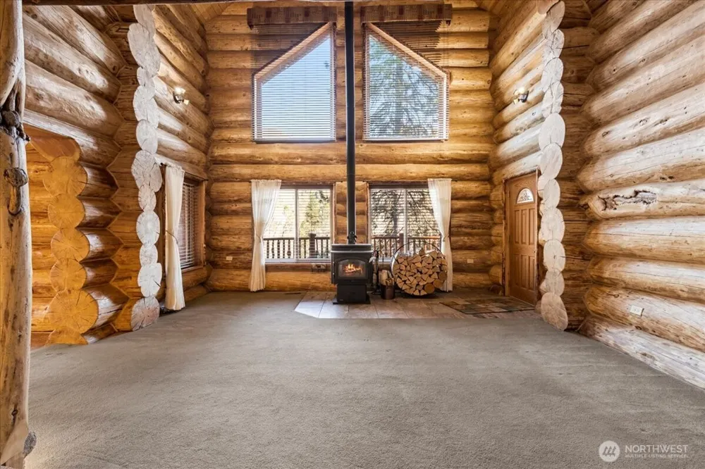 4492 Nile Road Naches, WA 98937