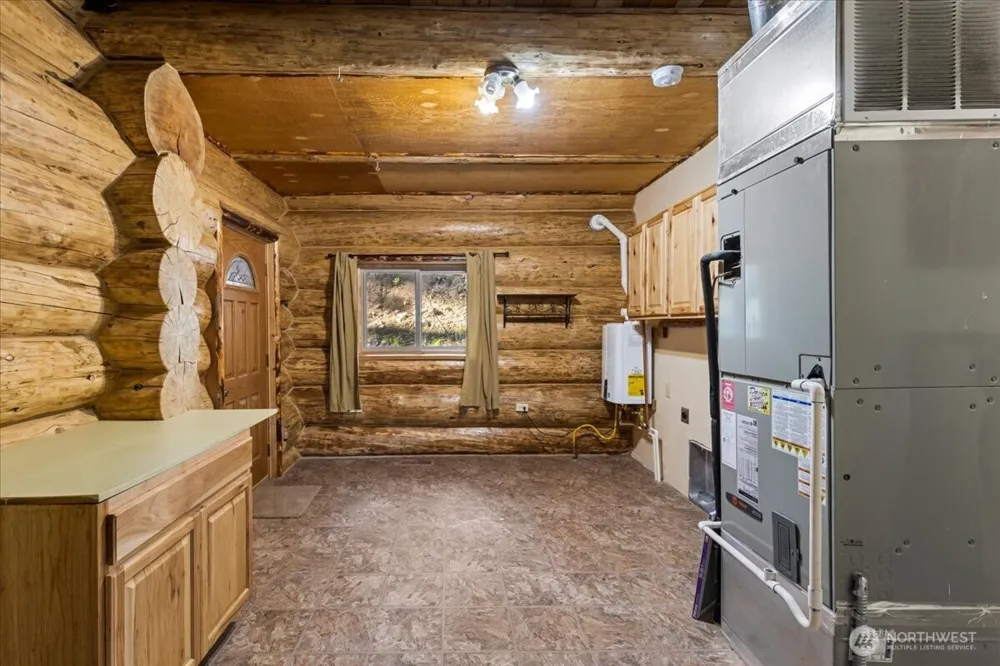 4492 Nile Road Naches, WA 98937