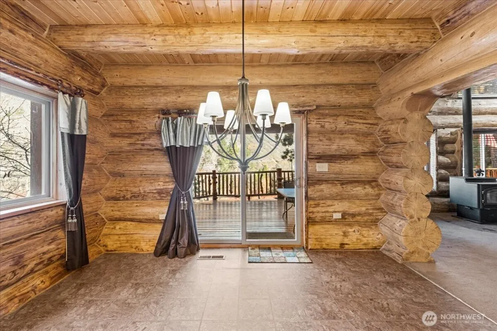 4492 Nile Road Naches, WA 98937