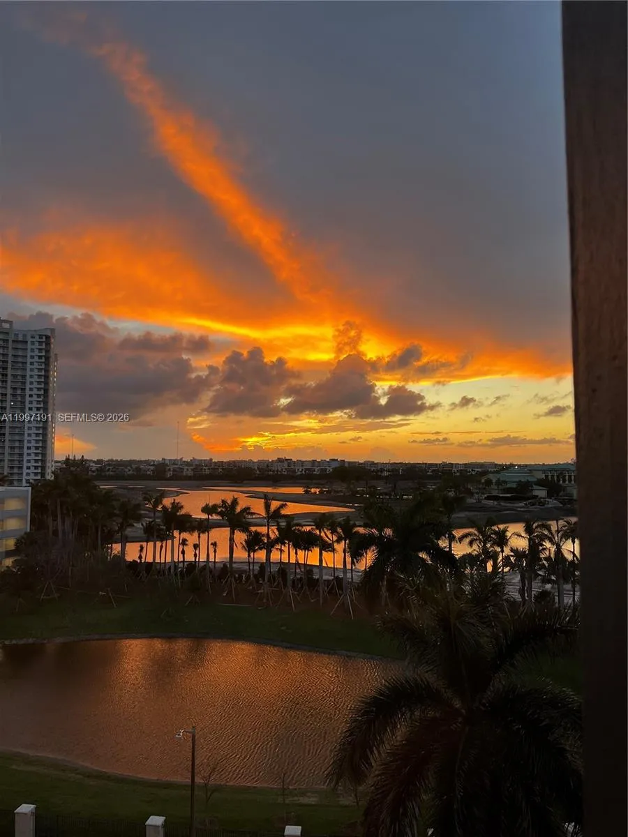 200 Diplomat Pkwy #827 Hallandale Beach, FL 33009