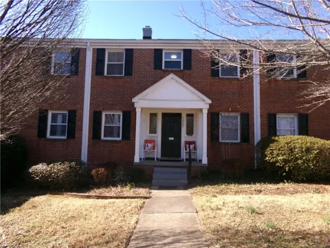 2527 Miller Park Circle #C