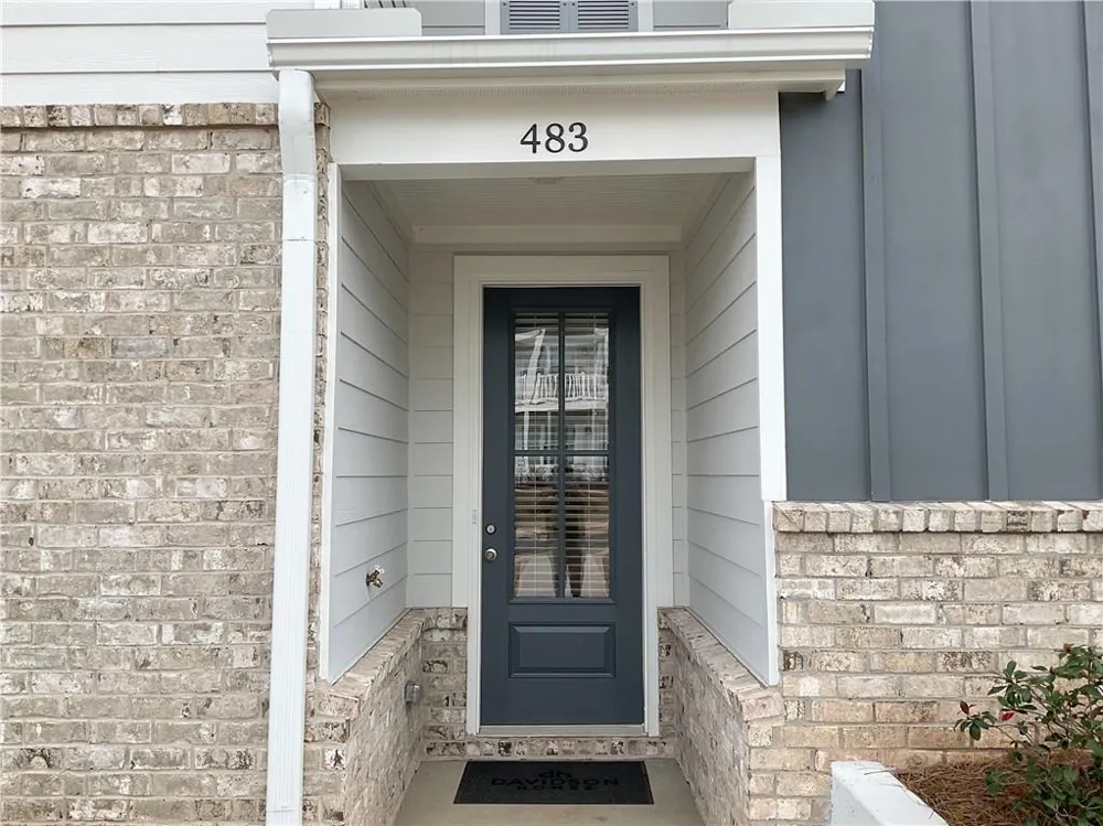 483 Crown Drive Emerson, GA 30137