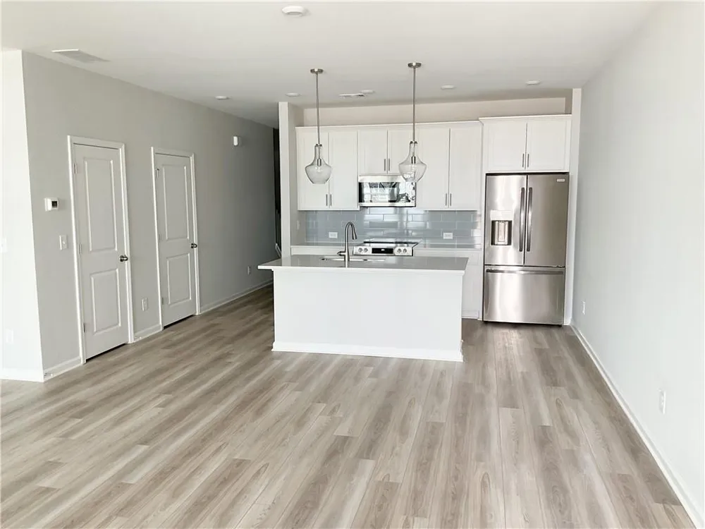 483 Crown Drive Emerson, GA 30137