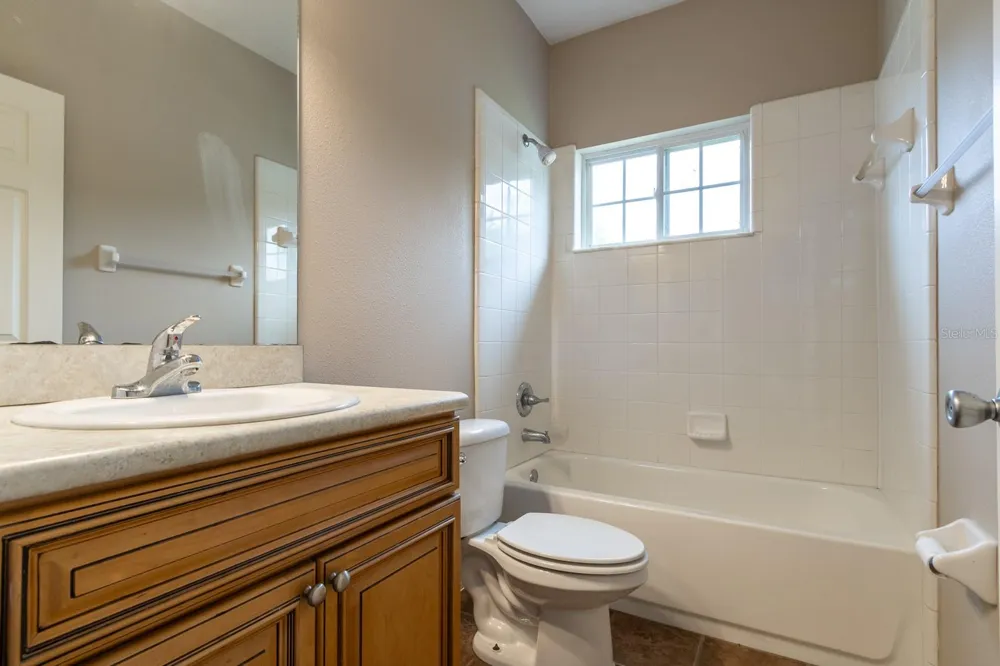 1687 NW 120TH WAY Gainesville, FL 32606