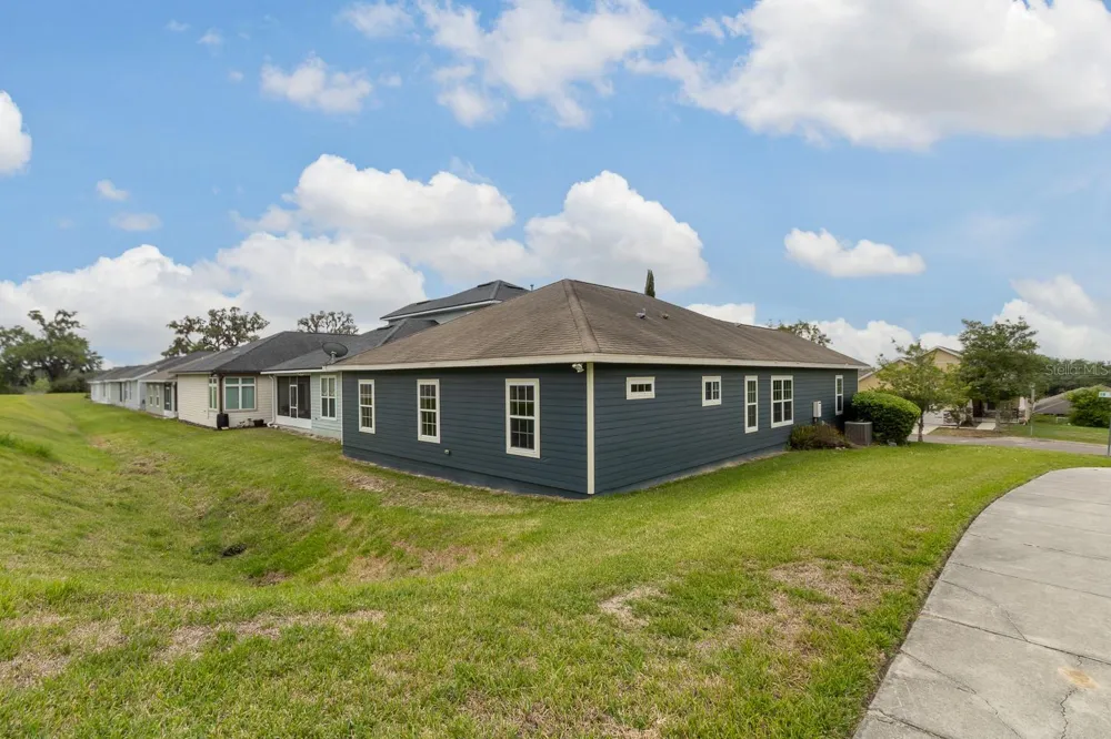 1687 NW 120TH WAY Gainesville, FL 32606