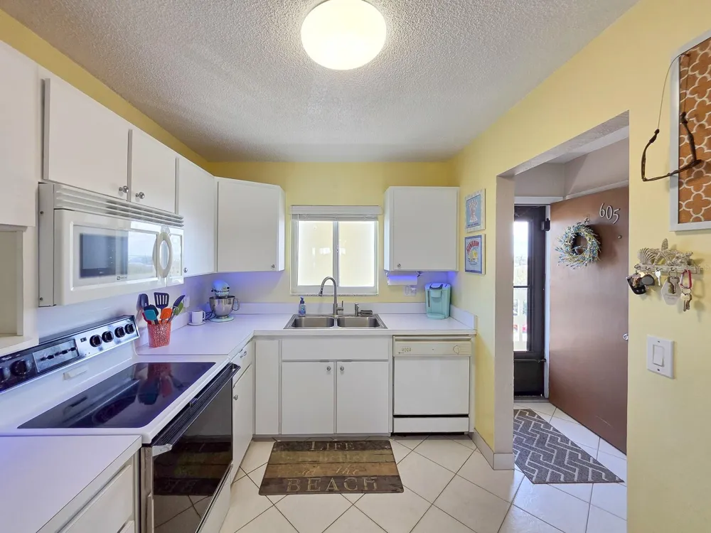 3606 S PENINSULA DRIVE #605 Port Orange, FL 32127