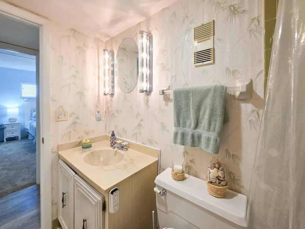 3606 S PENINSULA DRIVE #605 Port Orange, FL 32127