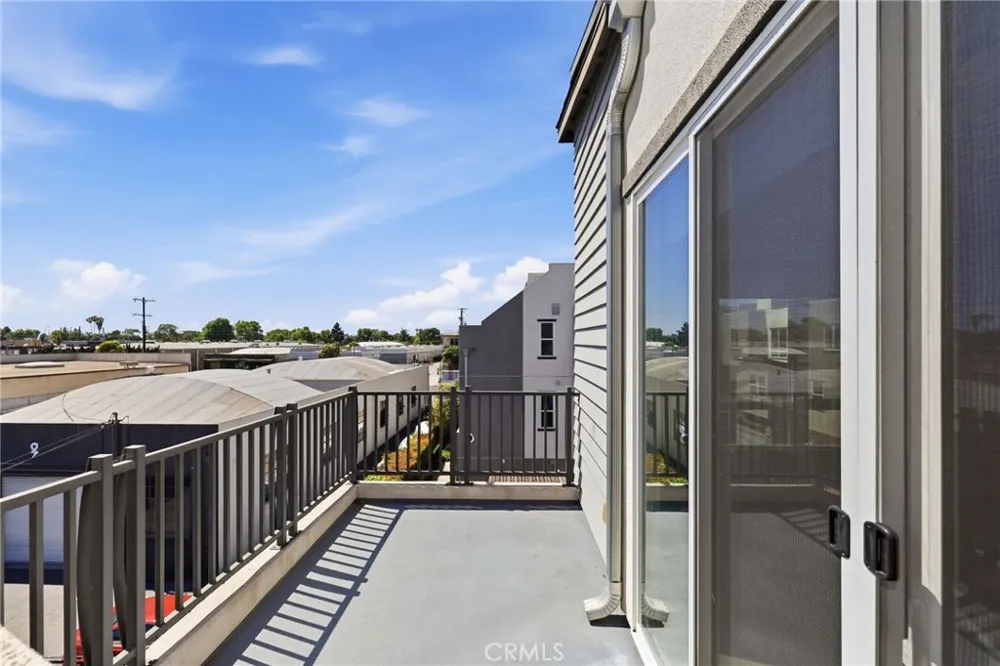 783 Wonder Lane Costa Mesa, CA 92627