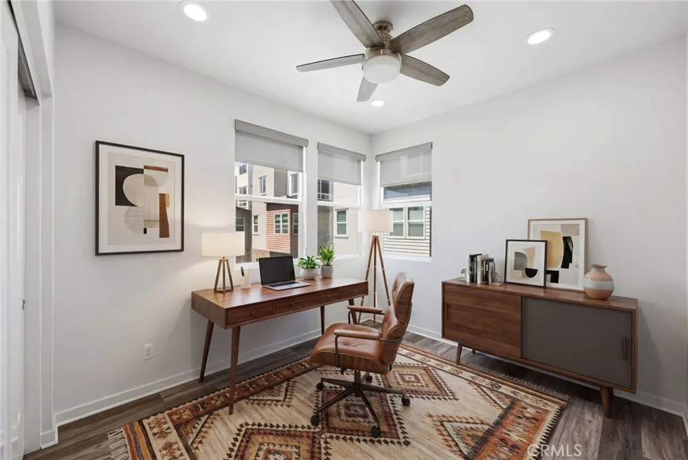 783 Wonder Lane Costa Mesa, CA 92627