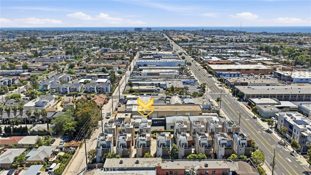 783 Wonder Lane Costa Mesa, CA 92627