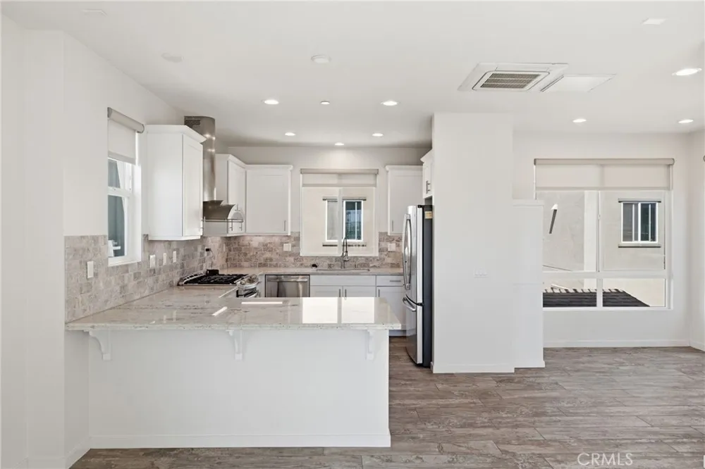783 Wonder Lane Costa Mesa, CA 92627