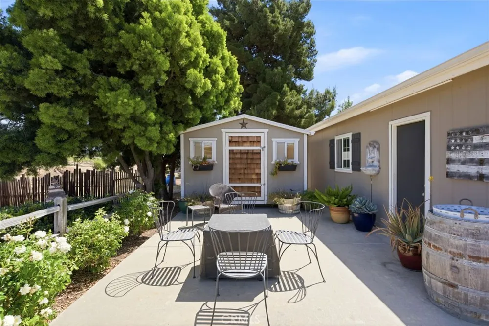 41714 Avenida De Anita Temecula, CA 92592