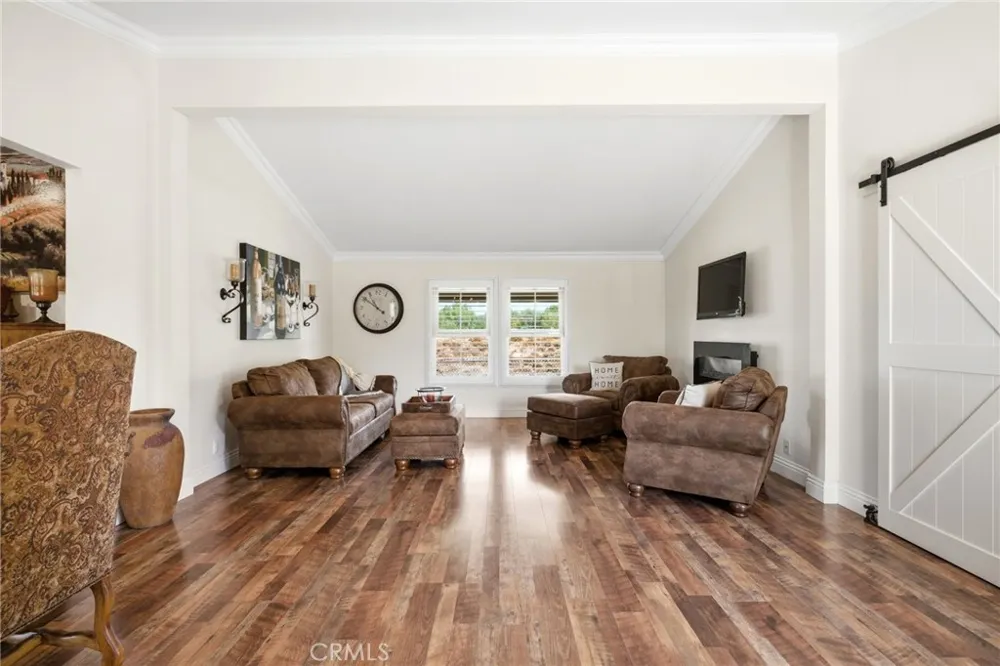 41714 Avenida De Anita Temecula, CA 92592