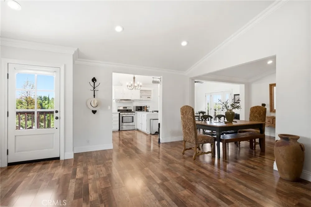 41714 Avenida De Anita Temecula, CA 92592