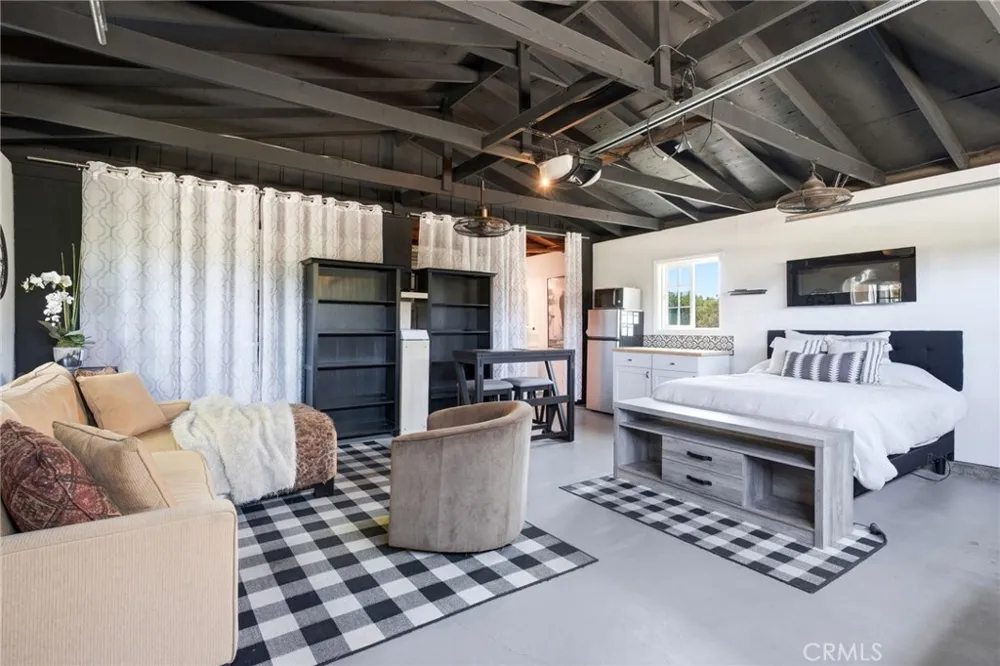 41714 Avenida De Anita Temecula, CA 92592