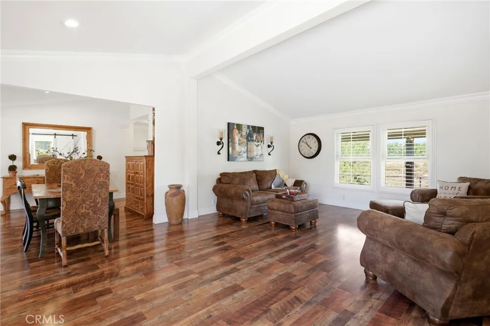 41714 Avenida De Anita Temecula, CA 92592