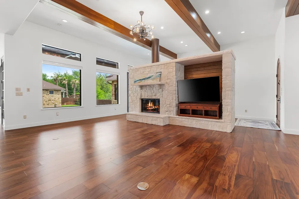 2633 Collingwood Drive Round Rock, TX 78665