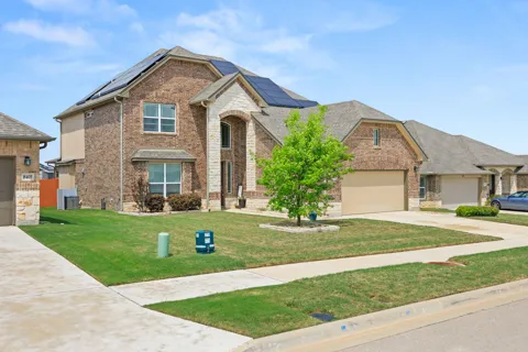 8403 Grayson Trail