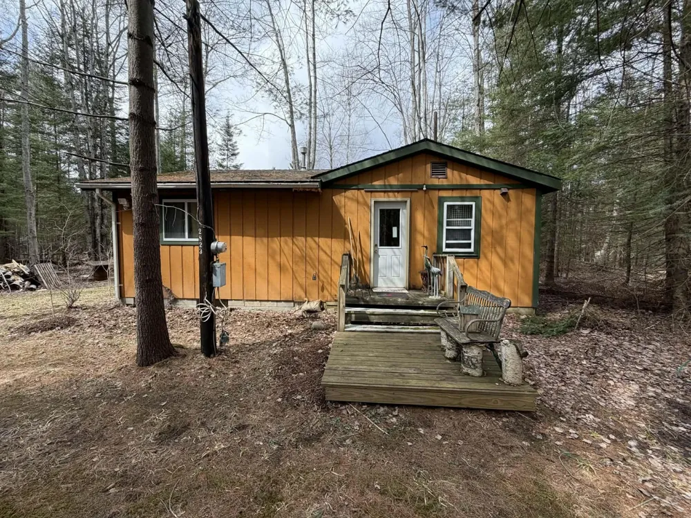 2823 River Ridge Road Bourret Township, MI 48610