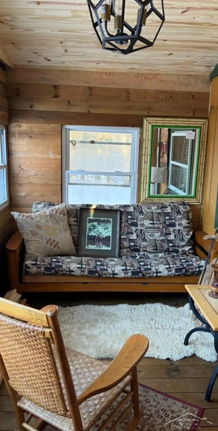 2823 River Ridge Road Bourret Township, MI 48610
