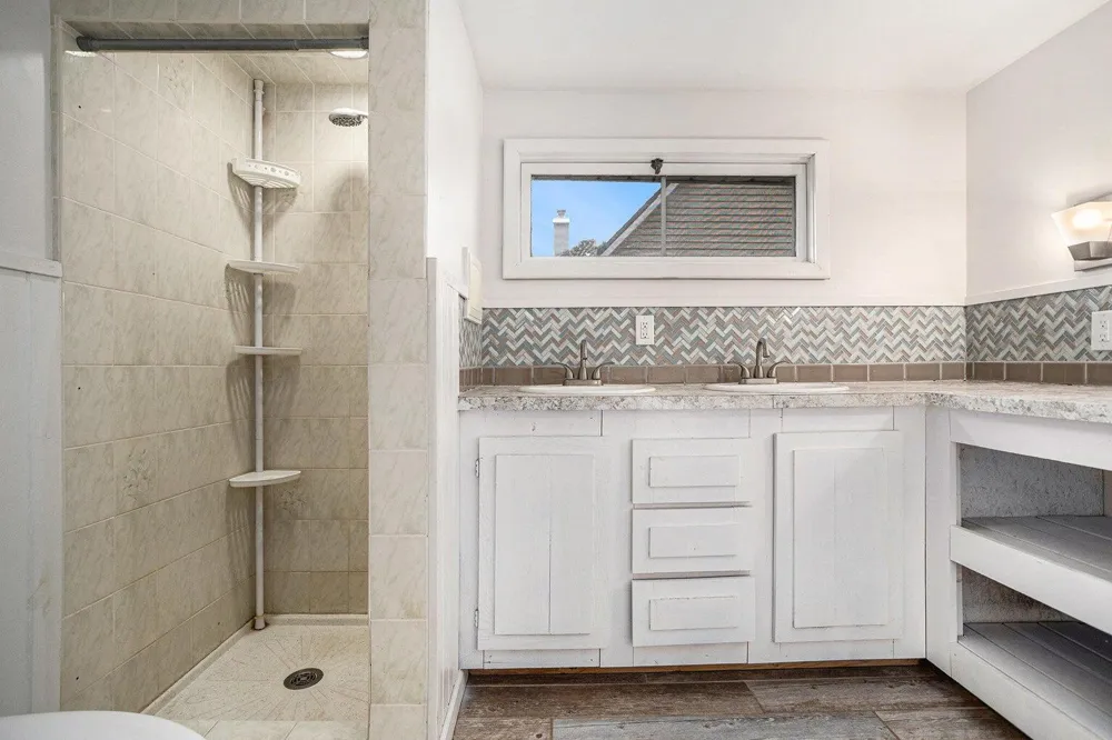 1620 Edwards Street #2 Kalamazoo City, MI 49007