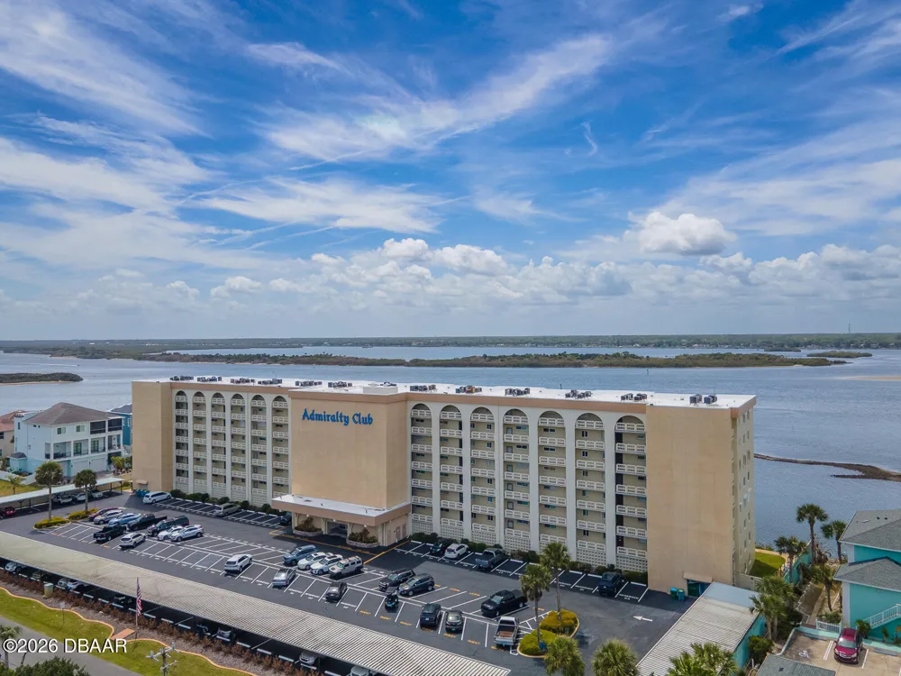 3606 S Peninsula Drive ##605 Port Orange, FL 32127