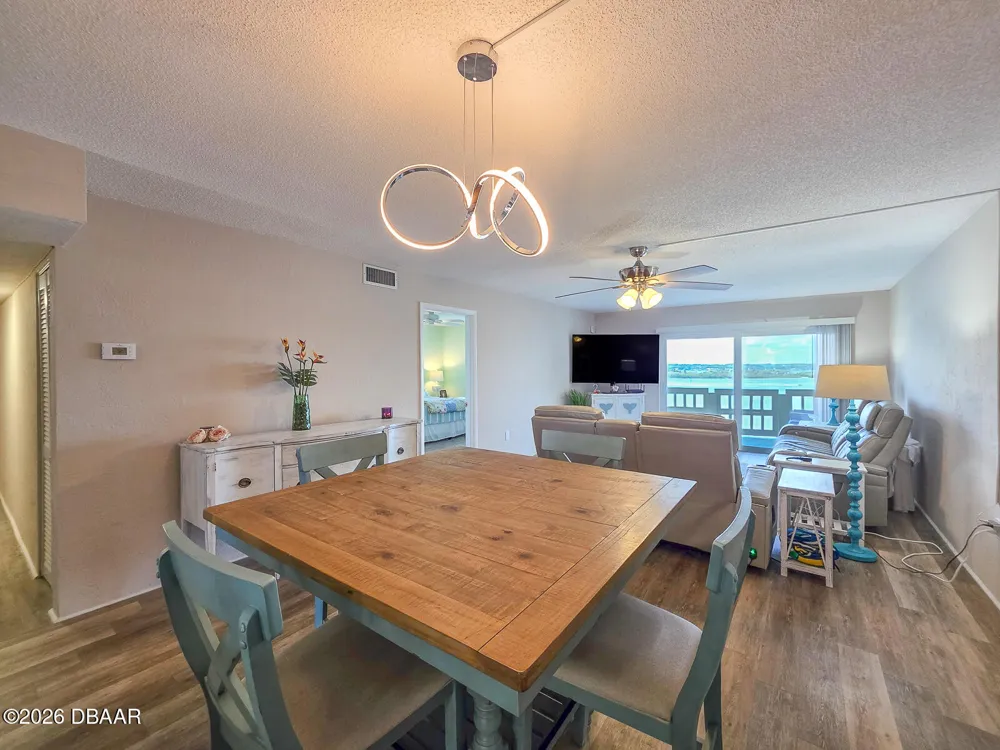 3606 S Peninsula Drive ##605 Port Orange, FL 32127