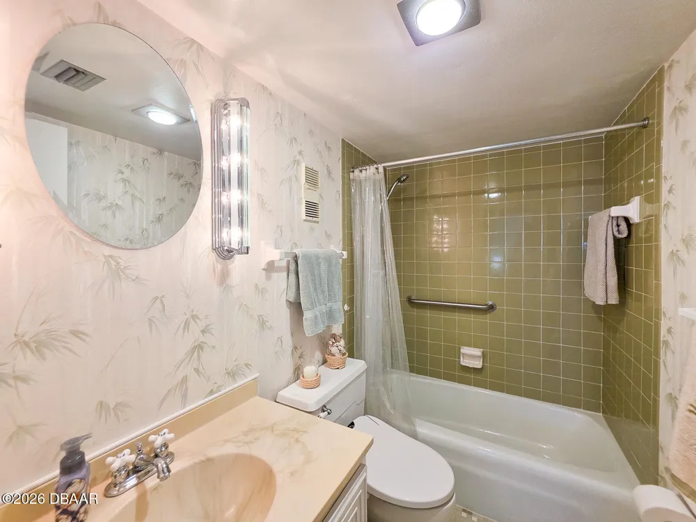 3606 S Peninsula Drive ##605 Port Orange, FL 32127