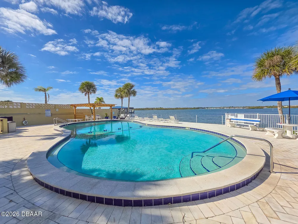 3606 S Peninsula Drive ##605 Port Orange, FL 32127