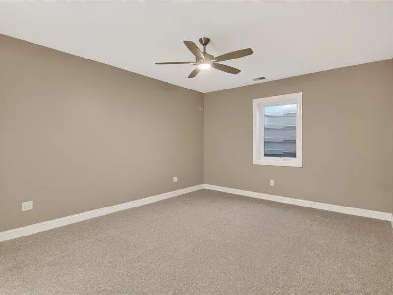 1132 Lochaven Circle Hillsdale, MI 49242