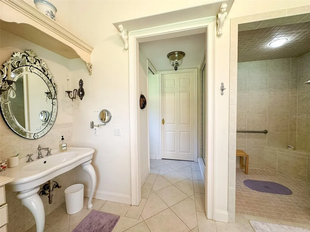 6425 NW 202ND PLACE Micanopy, FL 32667