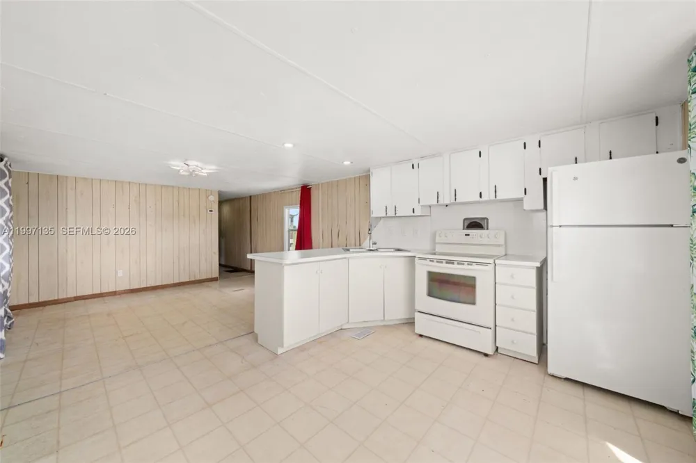 615 Graham Dairy Rd Other City - In The State Of Florida, FL 33960