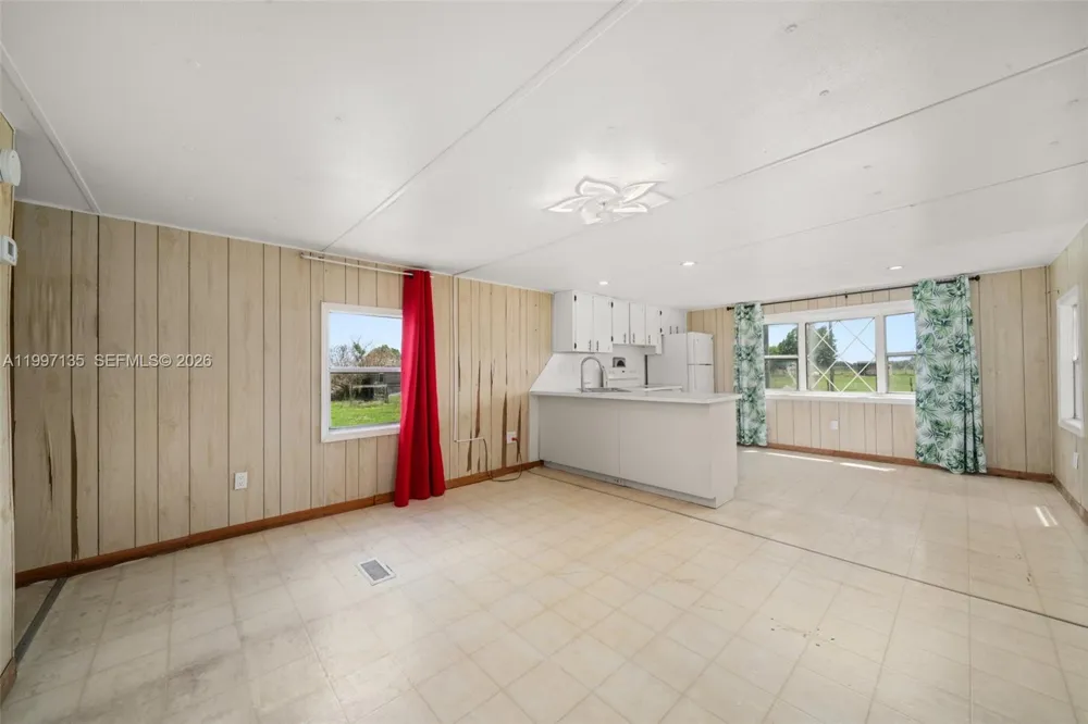 615 Graham Dairy Rd Other City - In The State Of Florida, FL 33960