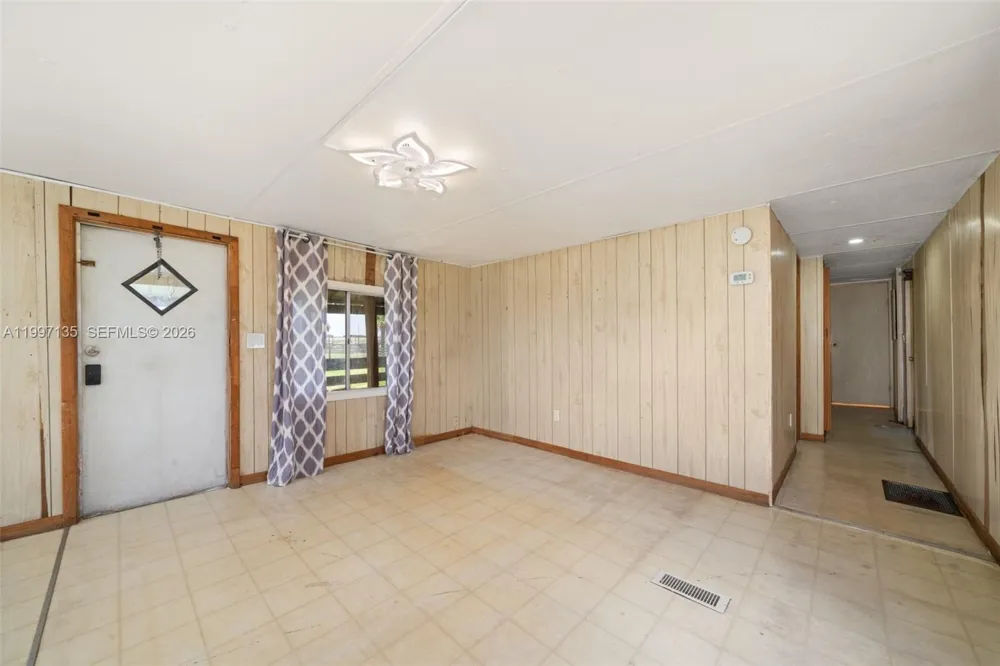 615 Graham Dairy Rd Other City - In The State Of Florida, FL 33960