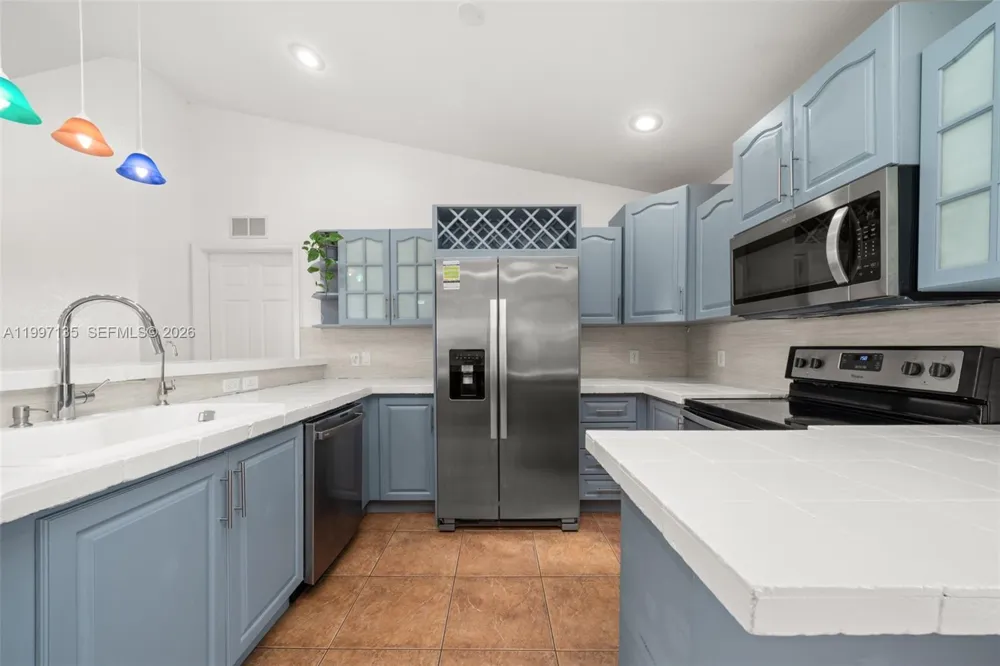 615 Graham Dairy Rd Other City - In The State Of Florida, FL 33960