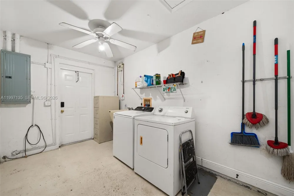 615 Graham Dairy Rd Other City - In The State Of Florida, FL 33960